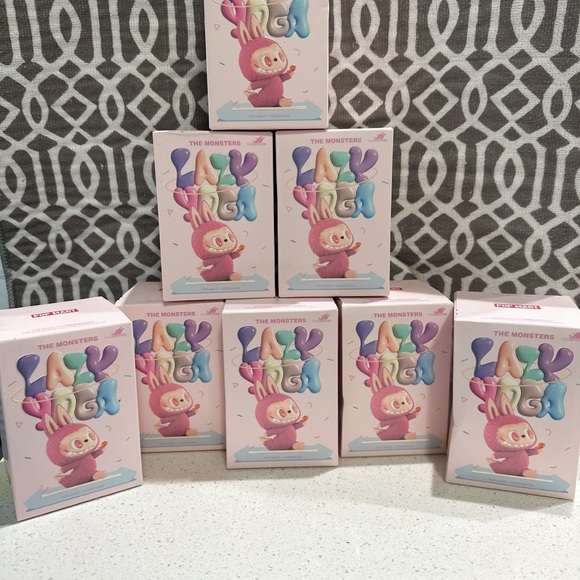 Labubu, - Picture 2 of 7